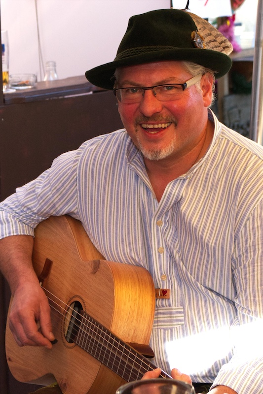 Stefan Bauer